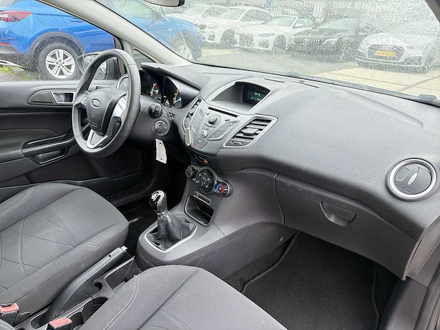 Ford fiesta 1.0 style 2013 | 08-zxg-1 - afbeelding 18 van  25