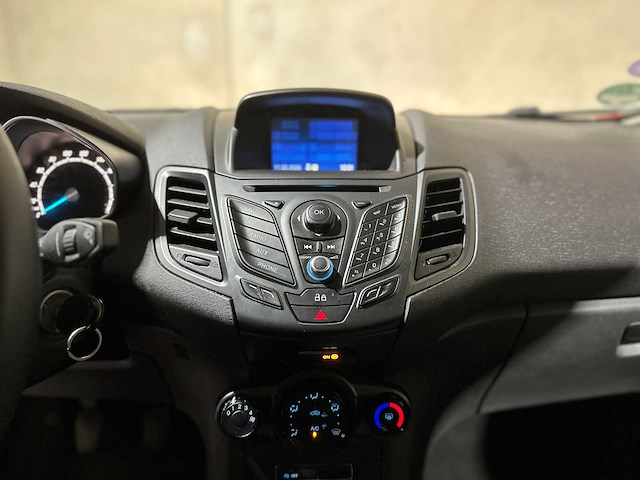 Ford fiesta 1.0 style 65pk 2014 (origineel-nl), 4-thd-34 - afbeelding 16 van  40