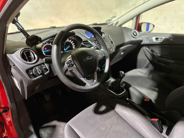 Ford fiesta 1.0 style 65pk 2014 (origineel-nl), 4-thd-34 - afbeelding 18 van  40