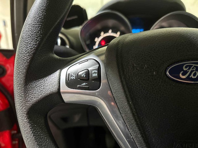 Ford fiesta 1.0 style 65pk 2014 (origineel-nl), 4-thd-34 - afbeelding 19 van  40