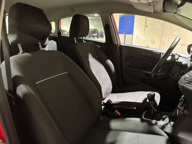 Ford fiesta 1.0 style 65pk 2014 (origineel-nl), 4-thd-34 - afbeelding 32 van  40