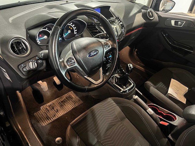 Ford fiesta 1.0 titanium, 9-kvr-12 - afbeelding 12 van  13