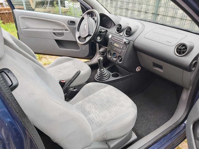 Ford fiesta 1.25 16v centennial, 65-lv-nv - afbeelding 16 van  19