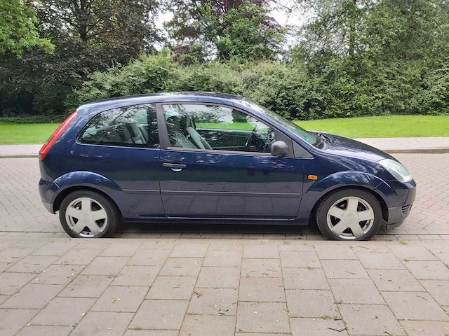Ford fiesta 1.25-16v centennial, 65-lv-nv - afbeelding 3 van  19