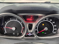 Ford fiesta 1.25 ghia, h-010-vv - afbeelding 2 van  9