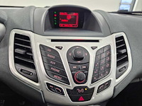 Ford fiesta 1.25 ghia, h-010-vv - afbeelding 3 van  9