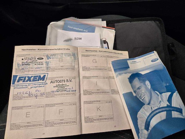 Ford fiesta 1.25 ghia, h-010-vv - afbeelding 4 van  4