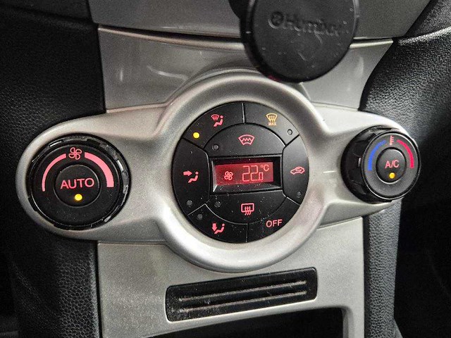 Ford fiesta 1.25 ghia, h-010-vv - afbeelding 2 van  17