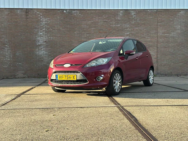 Ford fiesta 1.25 ghia, hf-756-x - afbeelding 1 van  15