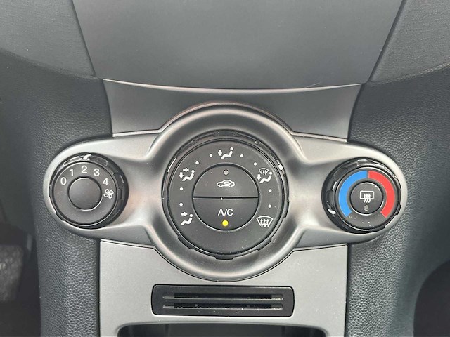 Ford fiesta 1.25 limited 2010 | 66-nrr-1 - afbeelding 13 van  29