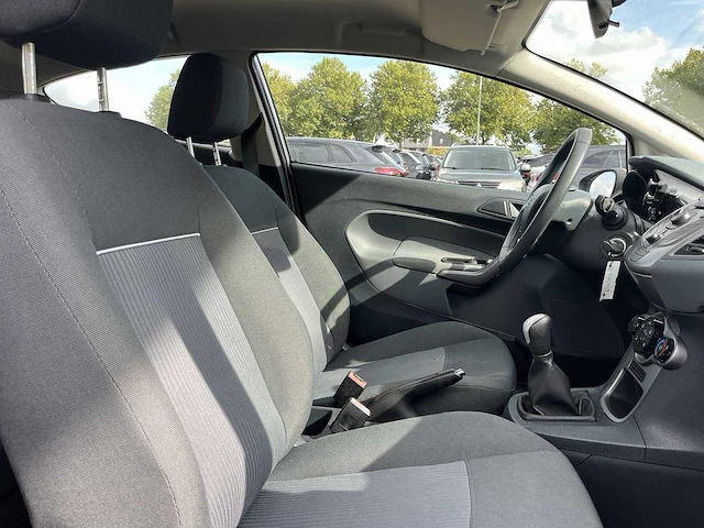 Ford fiesta 1.25 limited | 79-pnz-6 - afbeelding 7 van  25