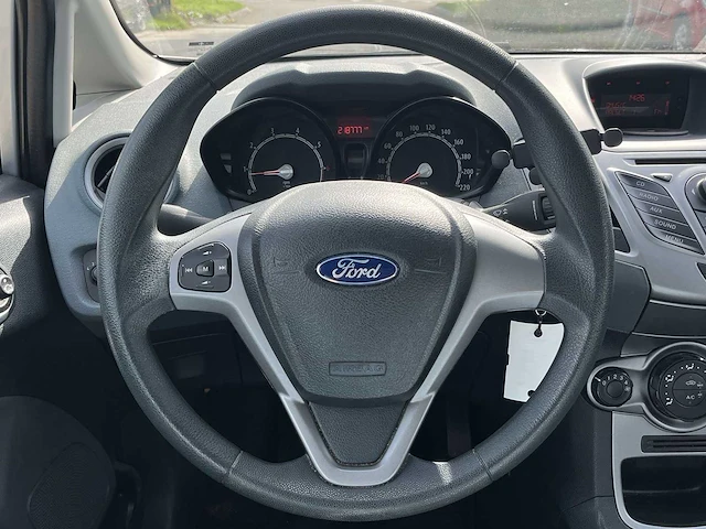 Ford fiesta 1.25 limited | 79-pnz-6 - afbeelding 16 van  25