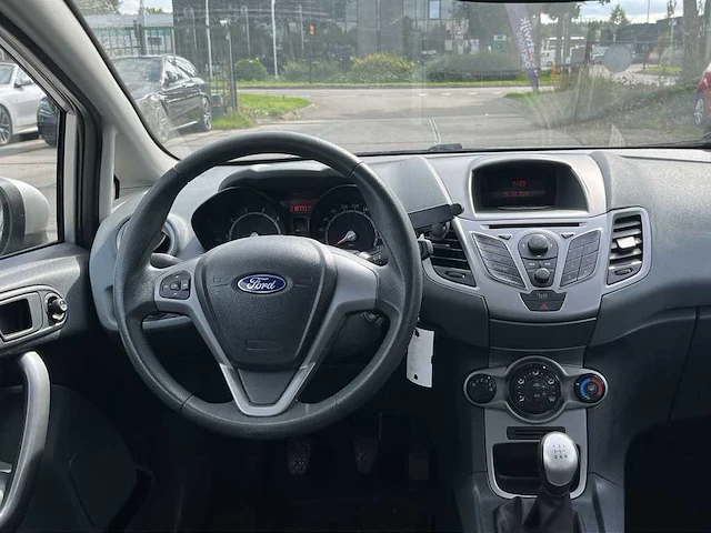 Ford fiesta 1.25 limited | 79-pnz-6 - afbeelding 23 van  26