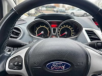 Ford fiesta 1.25 titanium 29-kgf-8 - afbeelding 4 van  21