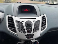 Ford fiesta 1.25 titanium 29-kgf-8 - afbeelding 10 van  21