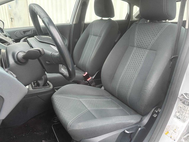 Ford fiesta 1.25 titanium, 77-ldr-1 - afbeelding 16 van  17