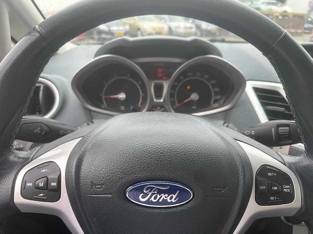 Ford fiesta 1.25 titanium, 77-ldr-1 - afbeelding 17 van  17