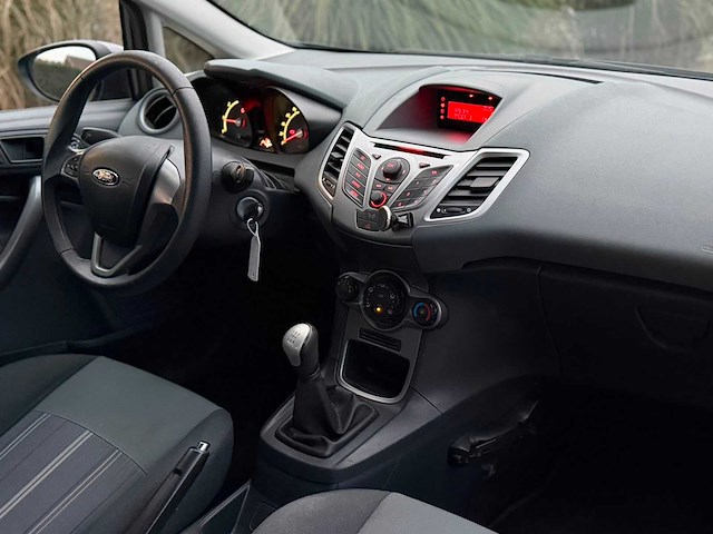 Ford fiesta 1.25 trend 17-hxs-5 - afbeelding 5 van  16