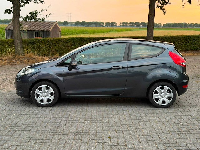Ford fiesta 1.25 trend 17-hxs-5 - afbeelding 10 van  16