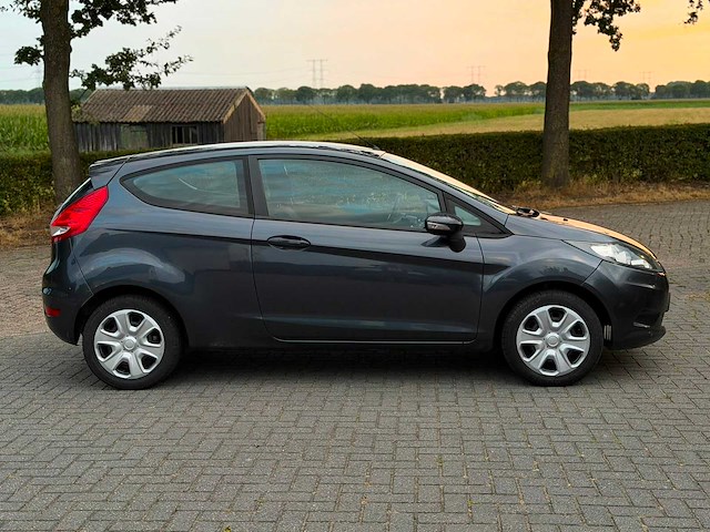 Ford fiesta 1.25 trend 17-hxs-5 - afbeelding 14 van  16