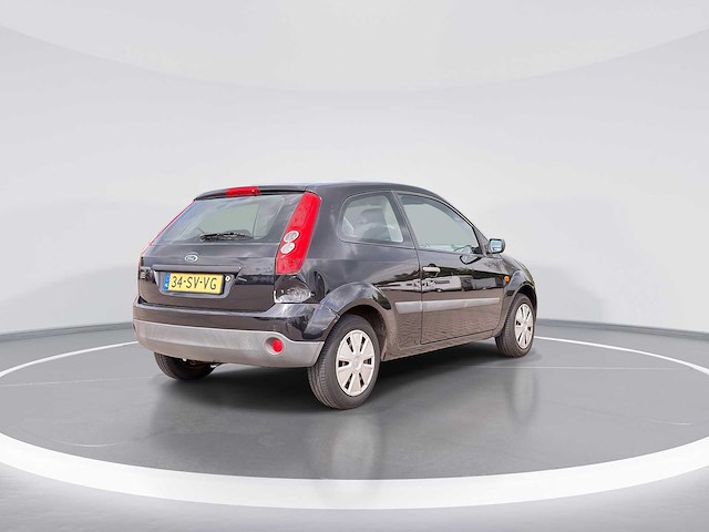 Ford fiesta 1.3-8v champion 2006 | 34-sv-vg - afbeelding 9 van  24