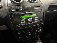 Ford fiesta 1.3-8v champion 34-sn-rj - afbeelding 7 van  16