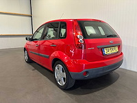 Ford fiesta 1.3-8v champion 34-sn-rj - afbeelding 10 van  16