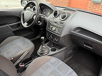 Ford fiesta 1.3 8v champion, 81-sv-kv - afbeelding 14 van  16