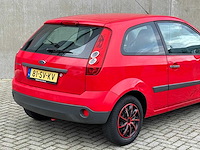 Ford fiesta 1.3 8v champion, 81-sv-kv - afbeelding 8 van  10