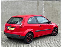 Ford fiesta 1.3 8v champion, 81-sv-kv - afbeelding 2 van  4