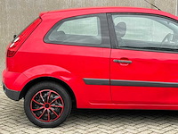 Ford fiesta 1.3 8v champion, 81-sv-kv - afbeelding 2 van  7