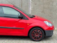 Ford fiesta 1.3 8v champion, 81-sv-kv - afbeelding 7 van  7