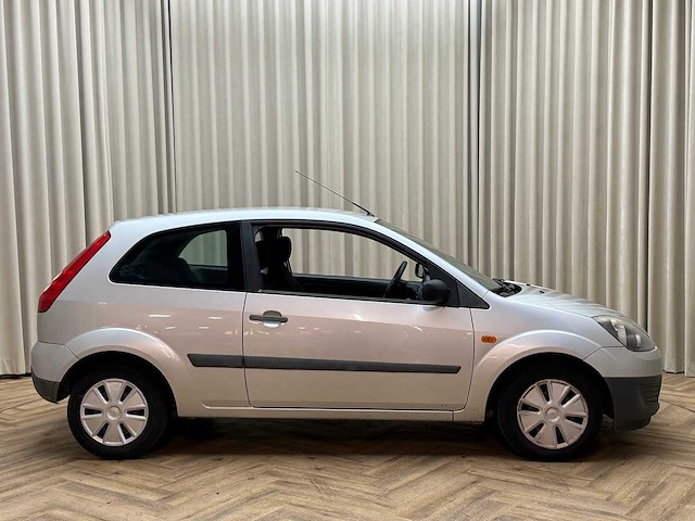 Ford fiesta 1.3-8v cool & sound 2008 - afbeelding 3 van  17