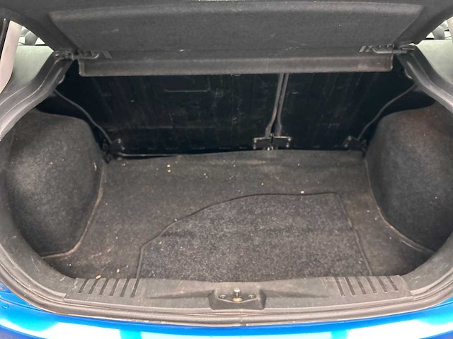 Ford fiesta 1.3-8v style 2004 | 44-pd-rt - afbeelding 9 van  17