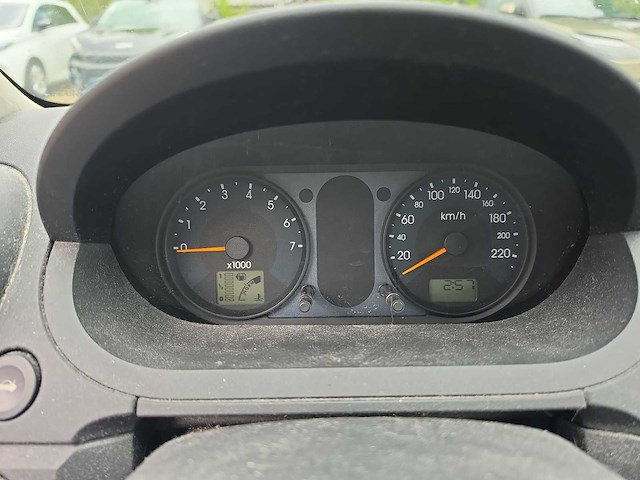Ford fiesta 1.3 ambiente 2002 | 03-lb-sh - afbeelding 8 van  22