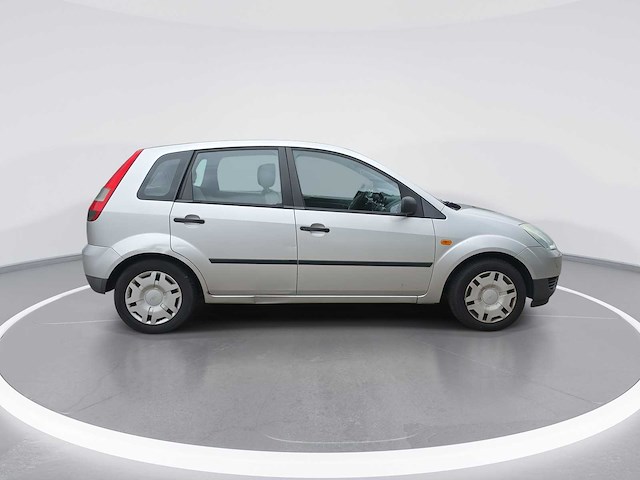 Ford fiesta 1.3 ambiente 2002 | 03-lb-sh - afbeelding 9 van  22