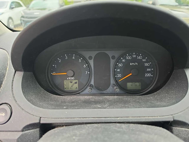 Ford fiesta 1.3 ambiente 2002 | 03-lb-sh - afbeelding 8 van  22