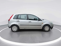Ford fiesta 1.3 ambiente 2002 | 03-lb-sh - afbeelding 9 van  22