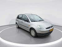 Ford fiesta 1.3 ambiente 2002 | 03-lb-sh - afbeelding 18 van  22