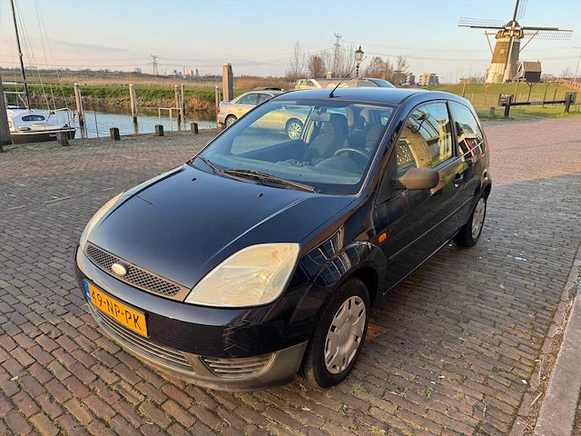Ford fiesta 1.3 ambiente 49-np-pk - afbeelding 13 van  14
