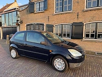 Ford fiesta 1.3 ambiente, 49-np-pk