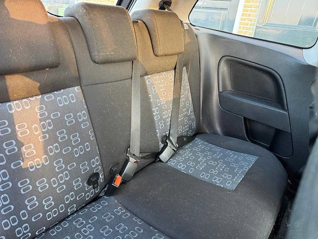 Ford fiesta 1.3 ambiente, 49-np-pk - afbeelding 11 van  14
