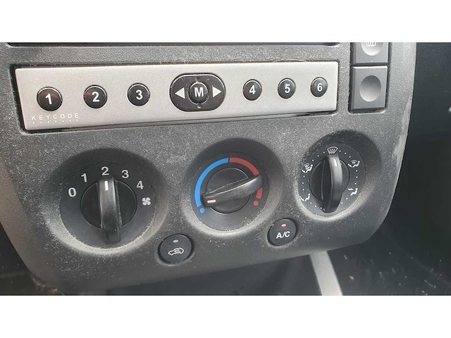 Ford fiesta 1.3 futura, 30-pd-ds - afbeelding 7 van  10