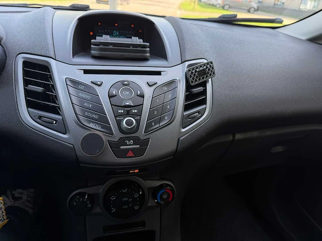 Ford fiesta 1.3 limited*, tf-735-g^ - afbeelding 3 van  12