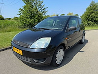Ford fiesta 1.4-16v ambiente 98-ph-dj - afbeelding 1 van  15