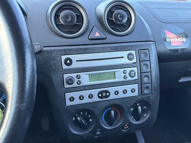 Ford fiesta 1.4-16v futura | 01-pl-lh i - afbeelding 6 van  21
