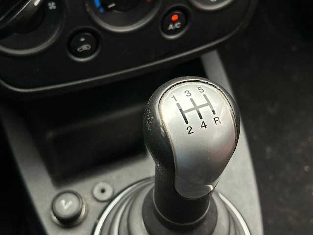 Ford fiesta 1.4-16v futura 2006 | 23-tn-fg - afbeelding 6 van  31