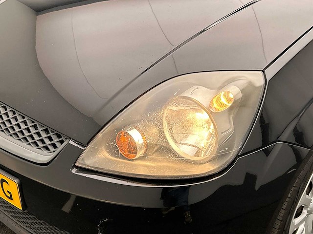 Ford fiesta 1.4-16v futura 2006 | 23-tn-fg - afbeelding 9 van  31