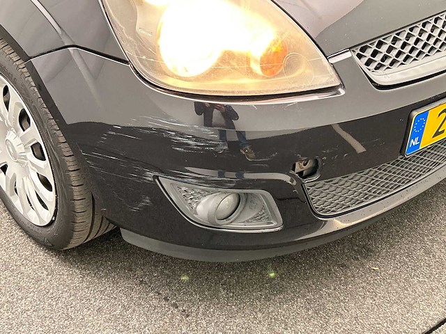 Ford fiesta 1.4-16v futura 2006 | 23-tn-fg - afbeelding 19 van  31