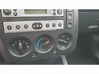Ford fiesta 1.4-16v futura , 58-rj-xs - afbeelding 11 van  12